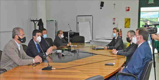 Il presidente Acquaroli incontra i vertici di Elica: 