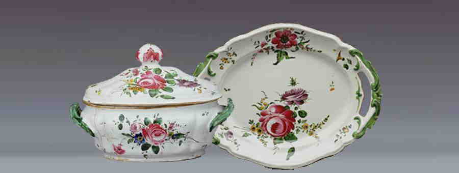 Zuppiera e piatto in ceramica decorata, Pesaro, Museo delle Ceramiche