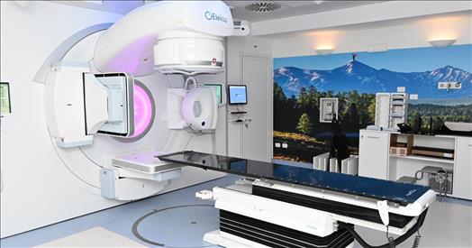 Inaugurato acceleratore lineare per reparto Radioterapia dell’Ast di Pesaro e Urbino 