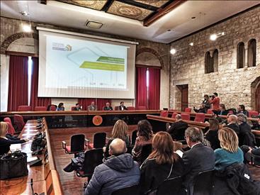 Formazione e lavoro, ad Ascoli Piceno un incontro per definire i fabbisogni formativi aziendali finanziabili dalla nuova programmazione comunitaria e dal Pnrr. Aguzzi: “Capire le necessità dei territori”. 