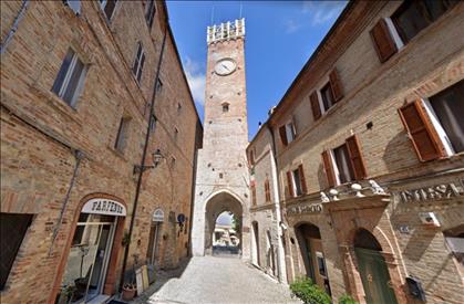 L’antica torre voluta da Odorisio: verrà riparato il gioiello di Santa Vittoria in Matenano  