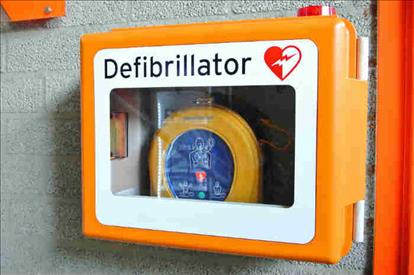 Il riuso di un software per salvare vite : approvato dalla giunta un atto per gestire l’allerta precoce dei defibrillatori automatici