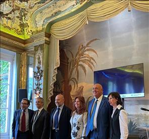 Presentato a Parigi nella sede dell'Ambasciata italiana il volo Ancona - Parigi Orly al debutto il 27 maggio 