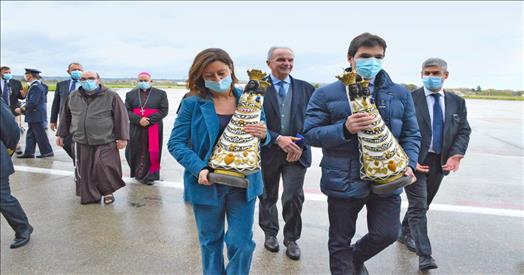   Peregrinatio Mariae nel Giubileo Lauretano: il presidente Acquaroli accoglie la Madonna di Loreto al suo ritorno